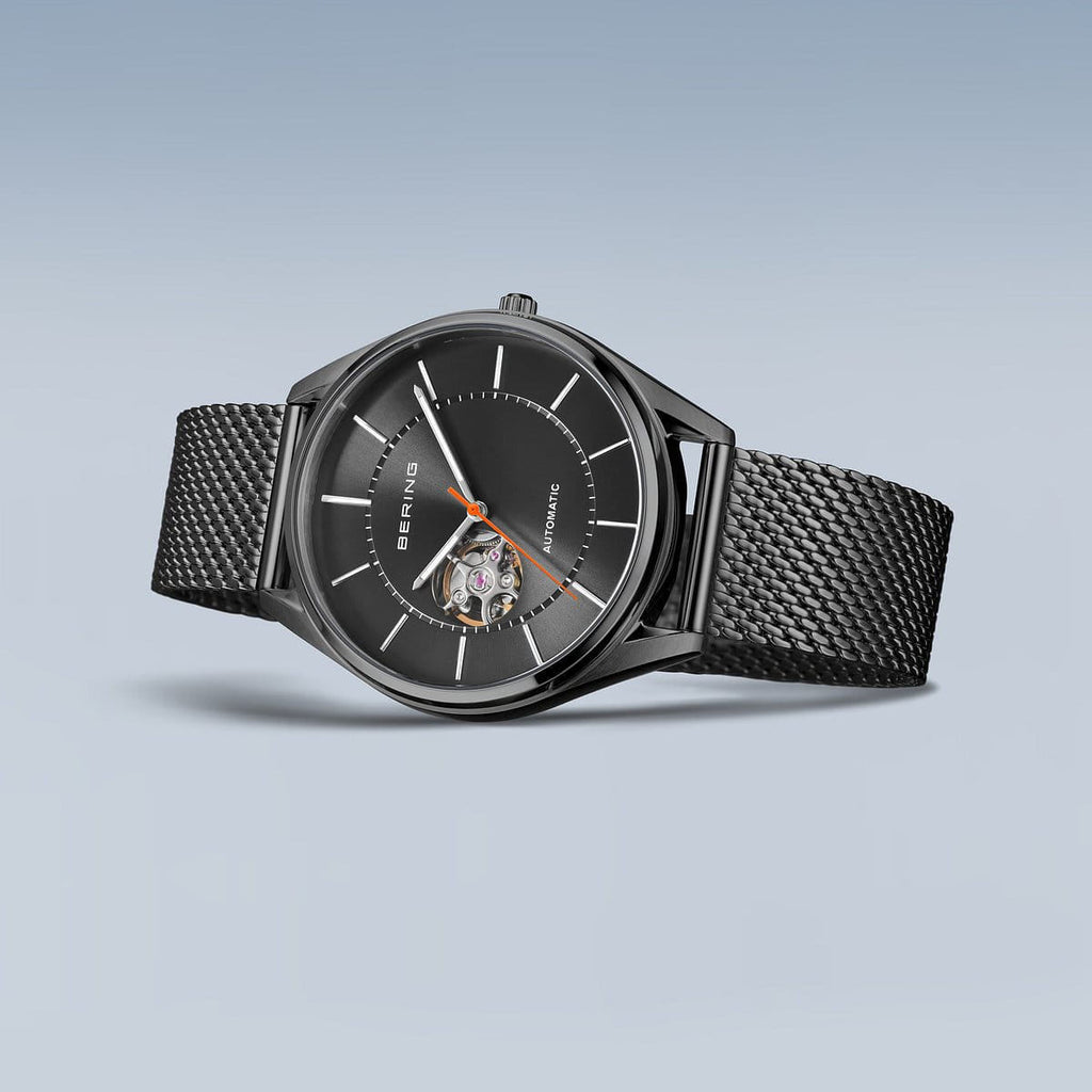 Metallic Automatic Gents Watch with Mesh Strap