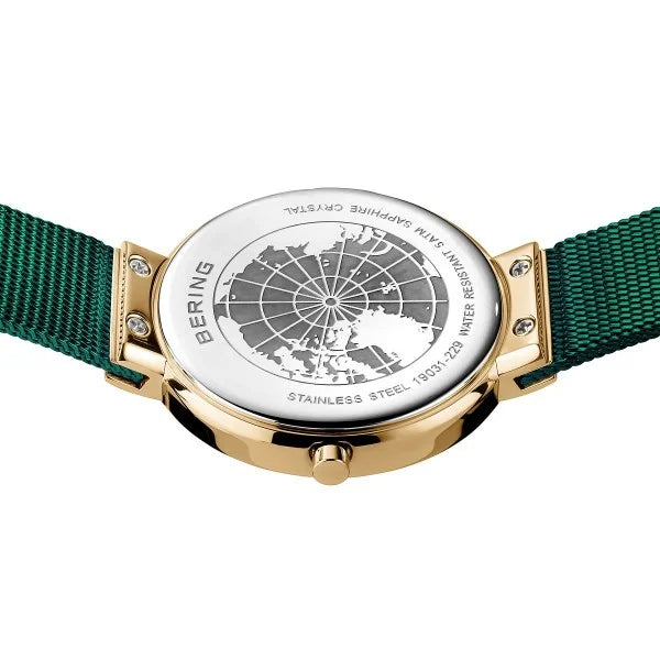 Green Watch with Mesh Strap 