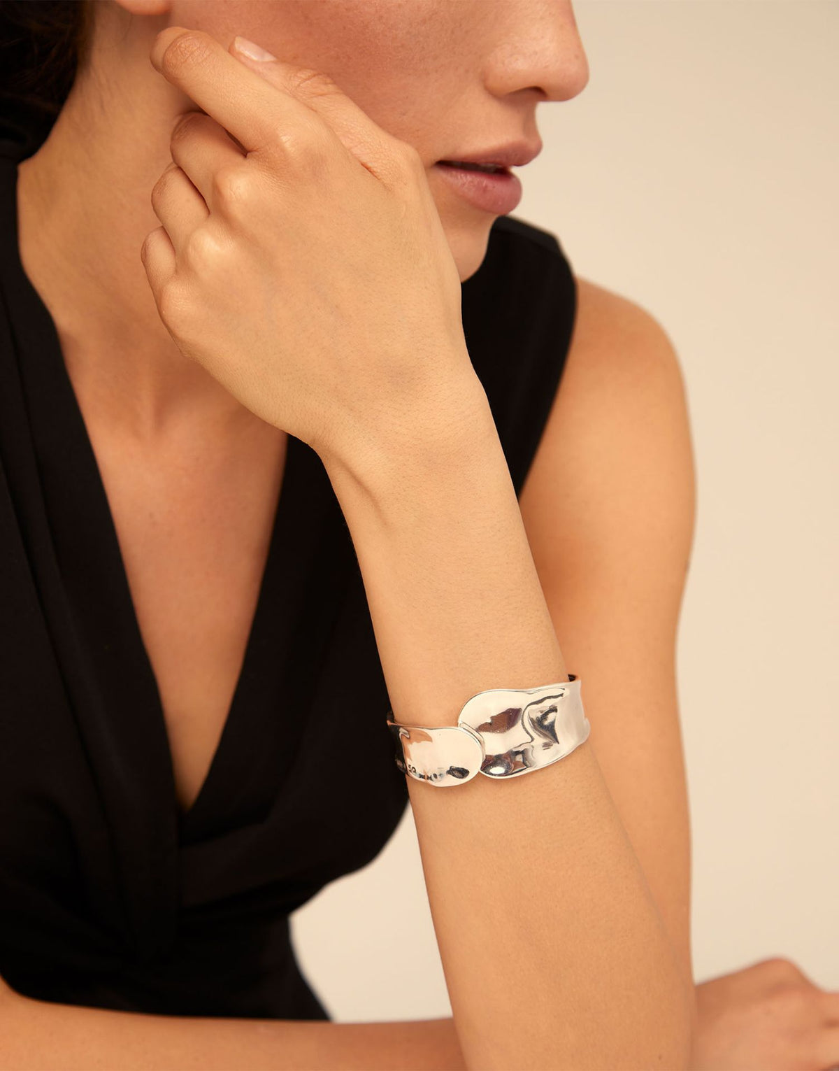 Waves Bangle 