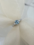 18ct White Gold Blue Topaz and Diamond Ring 