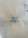 9ct White Gold Blue Topaz Kite Style Ring