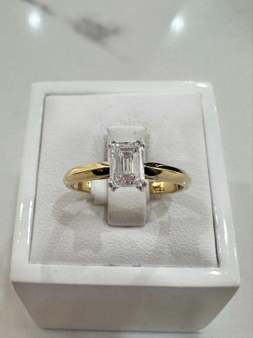 18ct Yellow Gold Emerald Cut Diamond Solitaire Ring