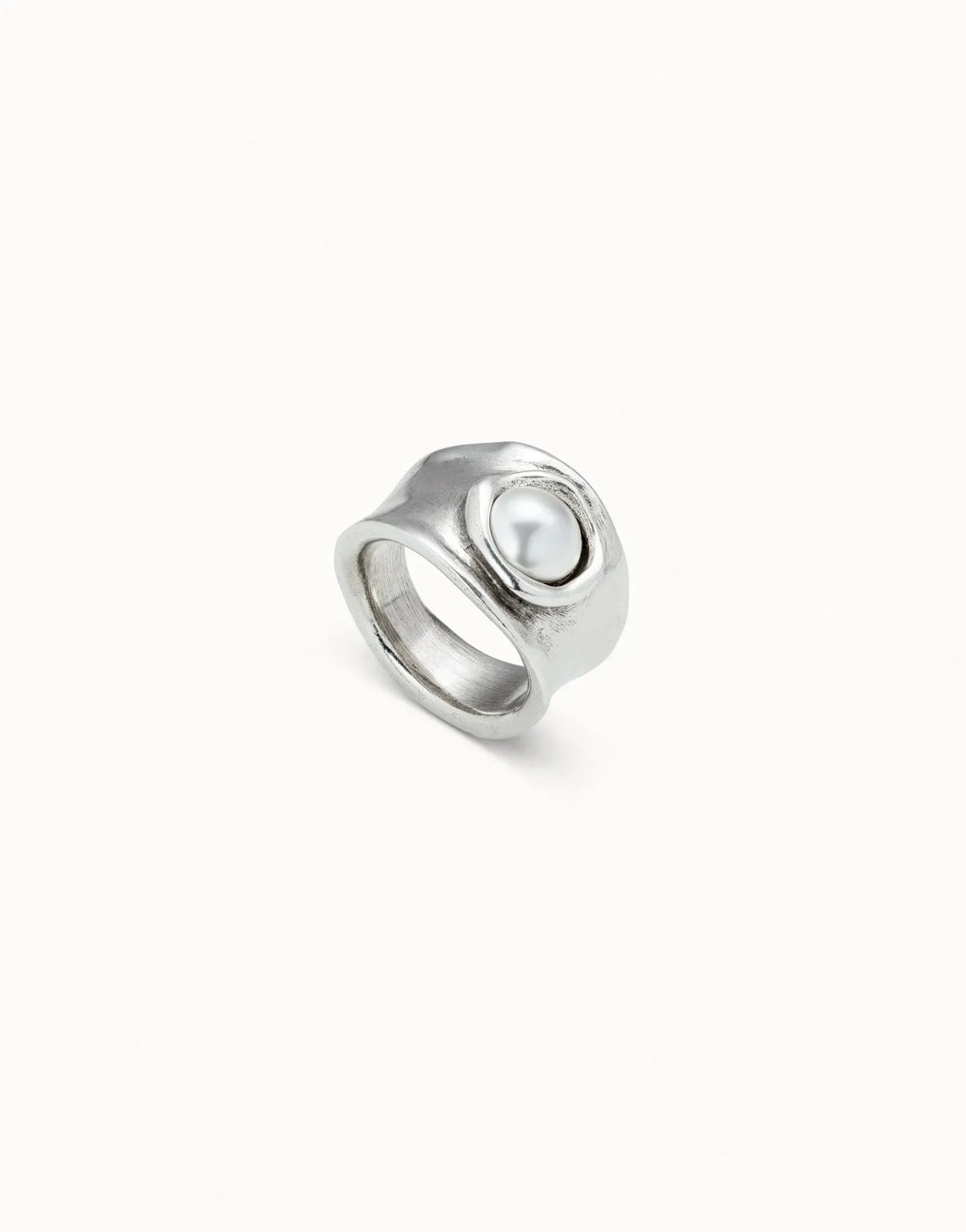 Mi Talisman Silver Ring with Pearl