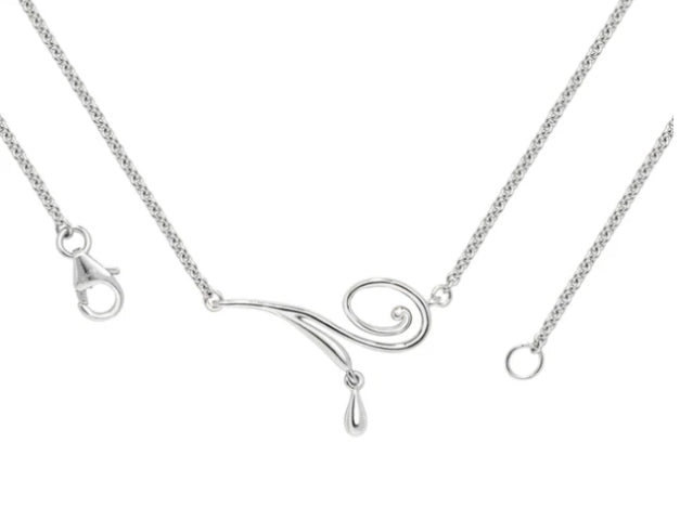 Q pendant on side