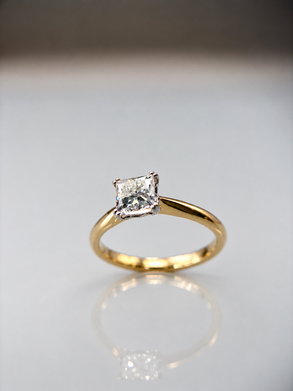 1ct Princess-Cut Lab-Grown Diamond Solitaire Ring in 9ct Yellow Gold
