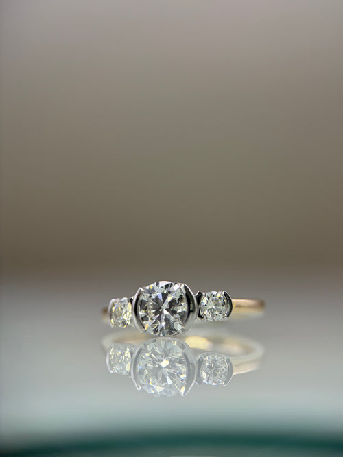 1ct Lab-Grown Diamond Three Stone Tension-Set Ring in 9ct Yellow Gold