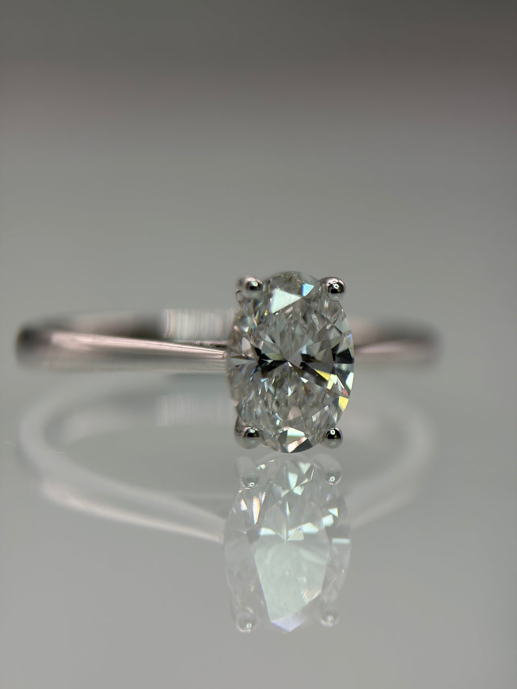 9ct White Gold 1ct Lab-Grown Oval Diamond Solitaire Engagement Ring